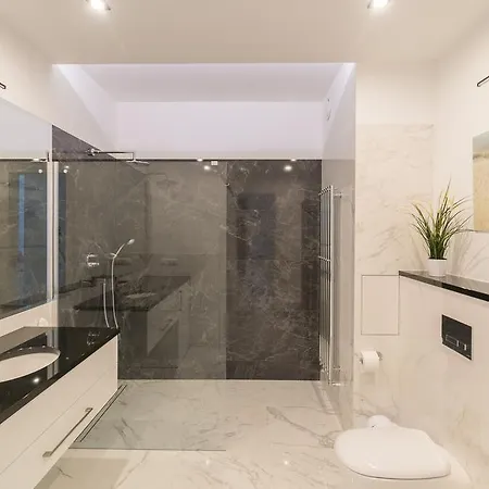 Grand Apartments Wave- Na Fali Apartment